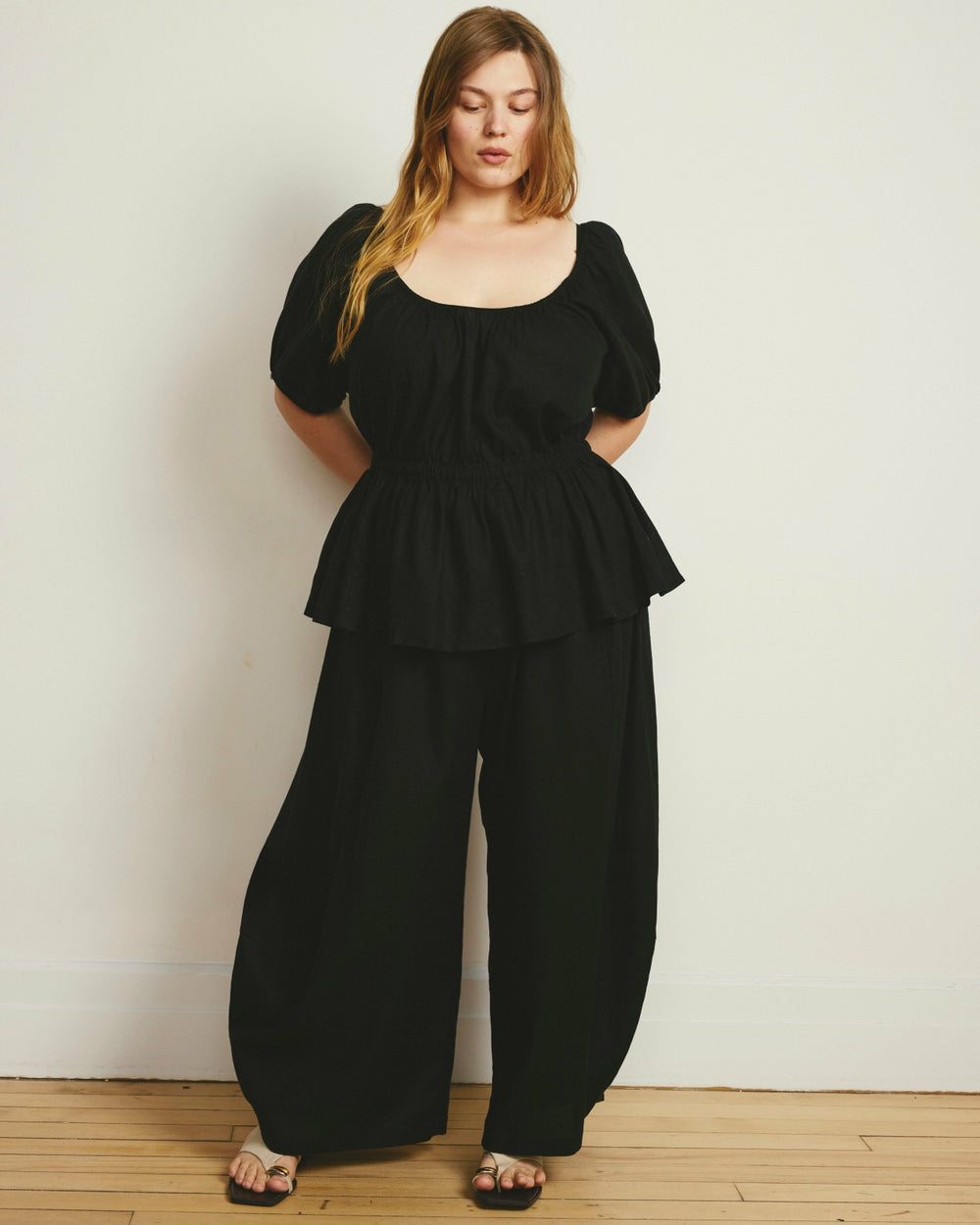 Cosma Barrel Leg Linen Blend Pants - Universal Standard