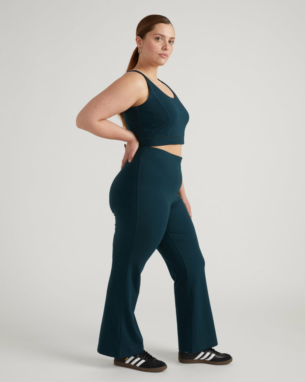 Roya Bootcut Legging - Universal Standard