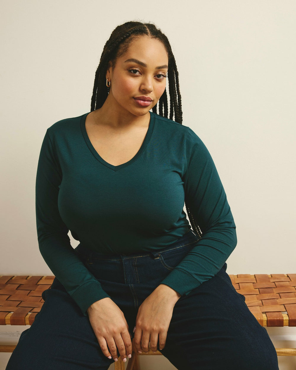 Long Sleeve V Rex - Universal Standard