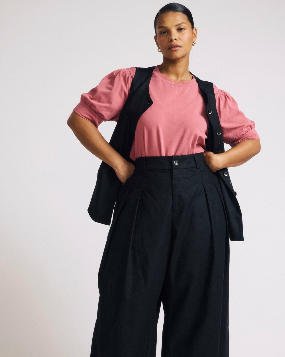 Pouf Sleeve Tee - Universal Standard