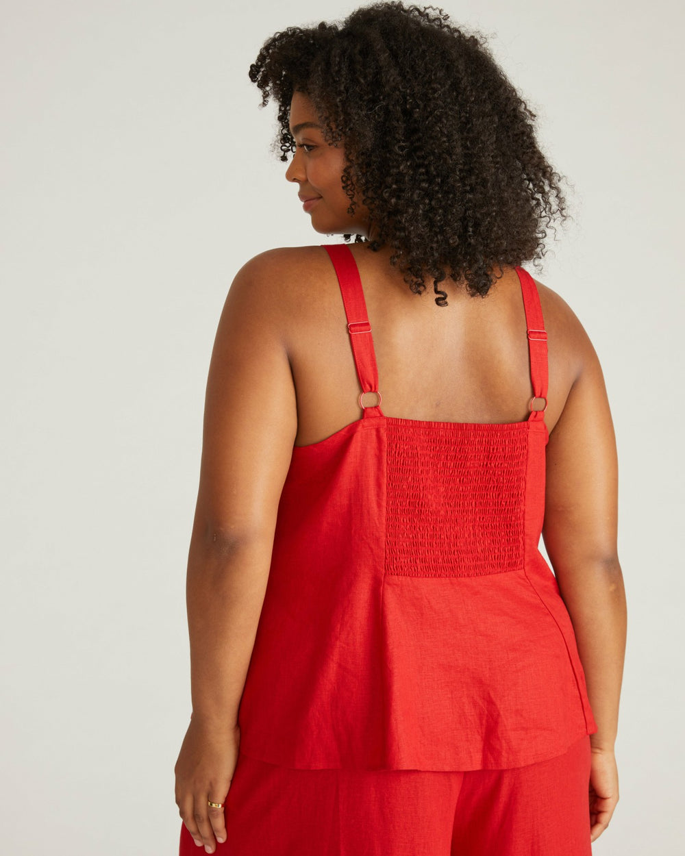 Kuki Sleeveless Linen Blend Top - Universal Standard