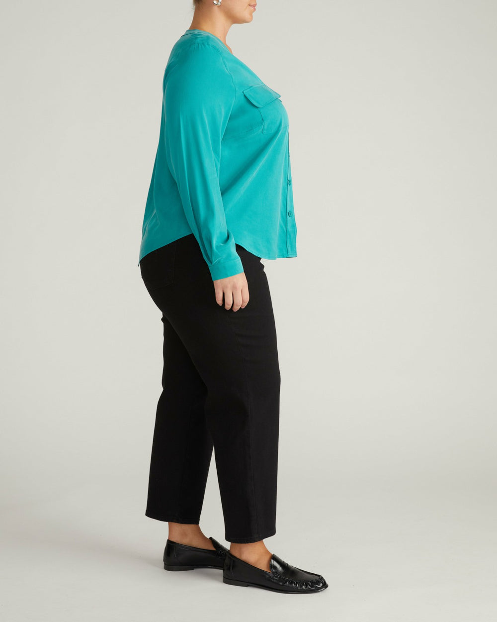 Cooling Stretch Cupro Button-Down Blouse - Universal Standard