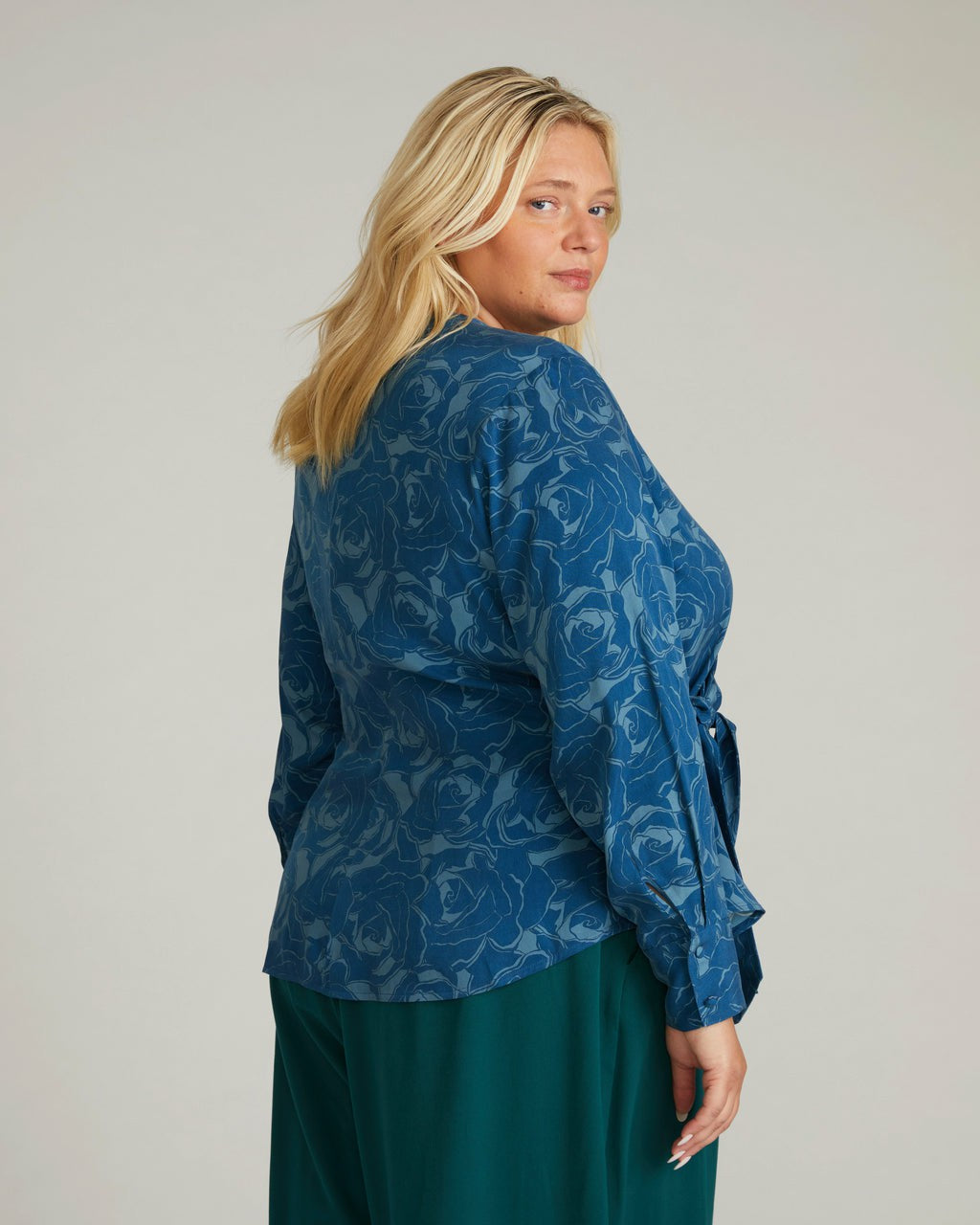 Beacon Stretch Cupro Wrap Shirt - Universal Standard