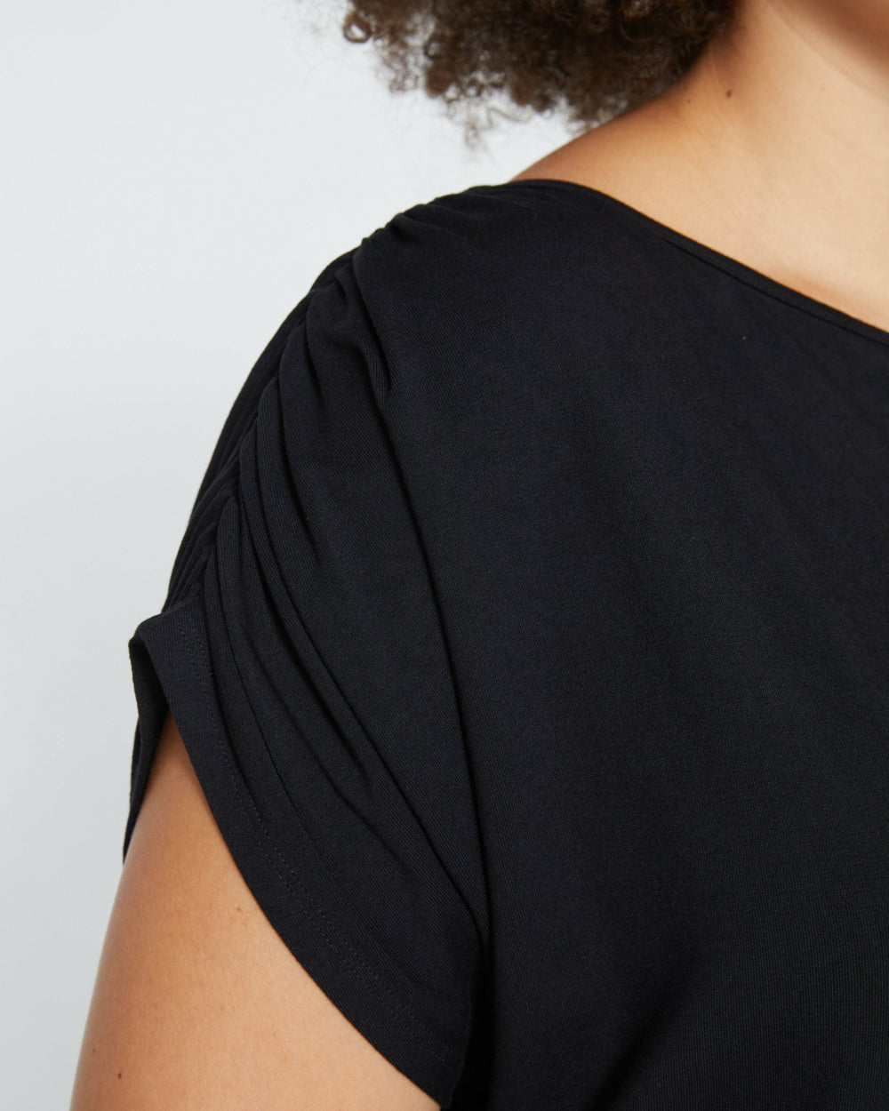 Helena Divine Jersey Gathered Tee - Universal Standard