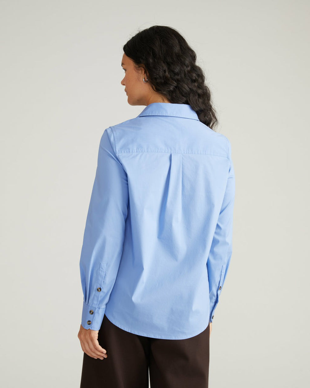 Elbe Stretch Poplin Shirt Classic Fit - Universal Standard