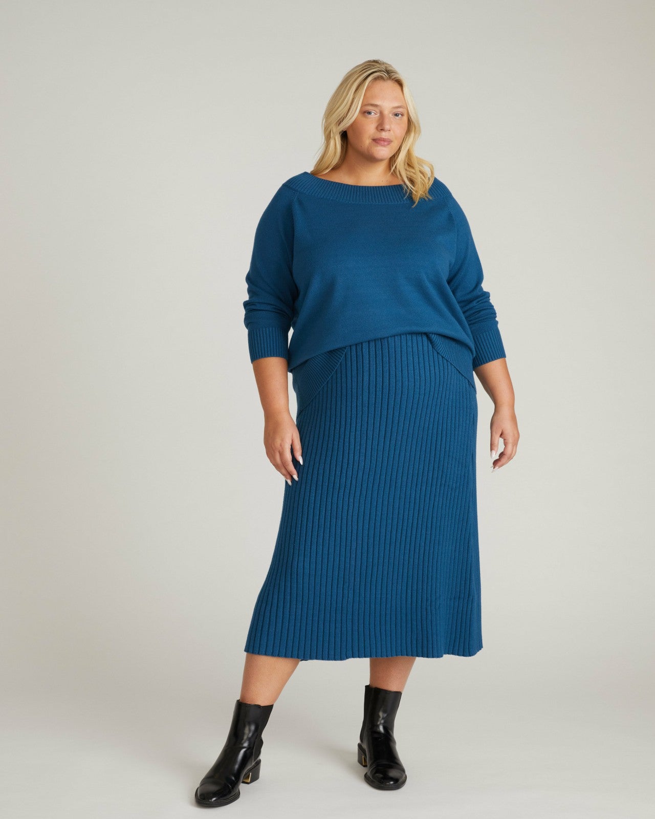 Noomi Cold Shoulder Sweater - Universal Standard