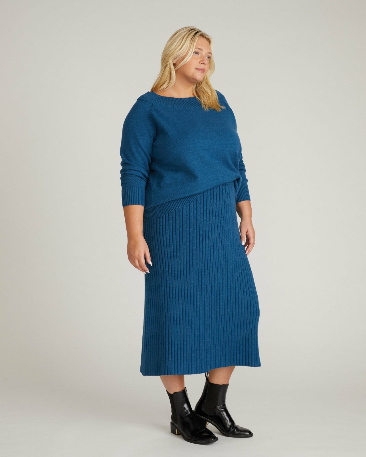 Noomi Cold Shoulder Sweater - Universal Standard