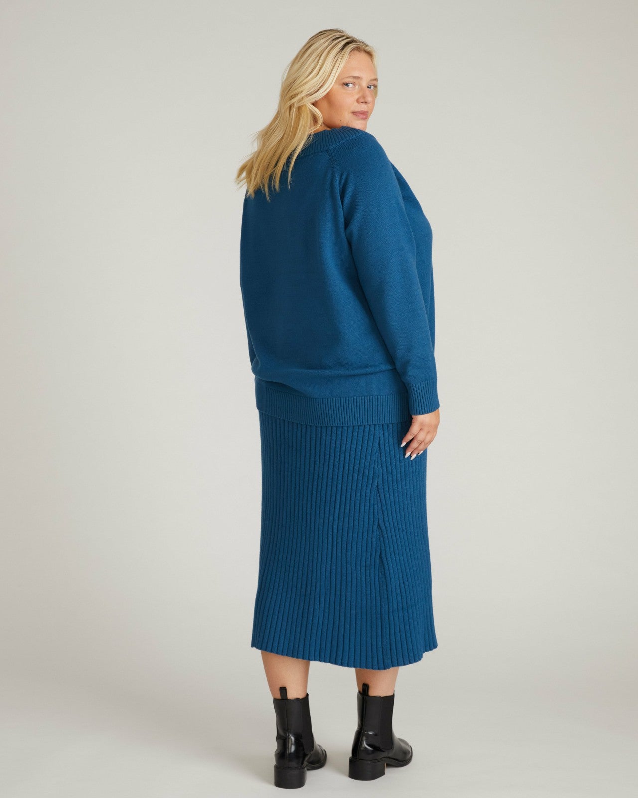 Noomi Cold Shoulder Sweater - Universal Standard
