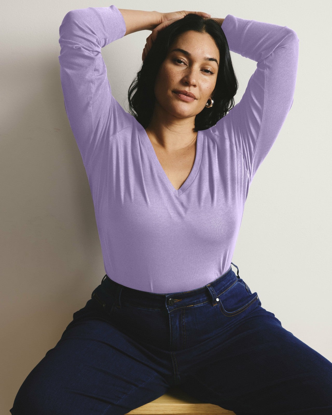 Long Sleeve V Rex - Universal Standard