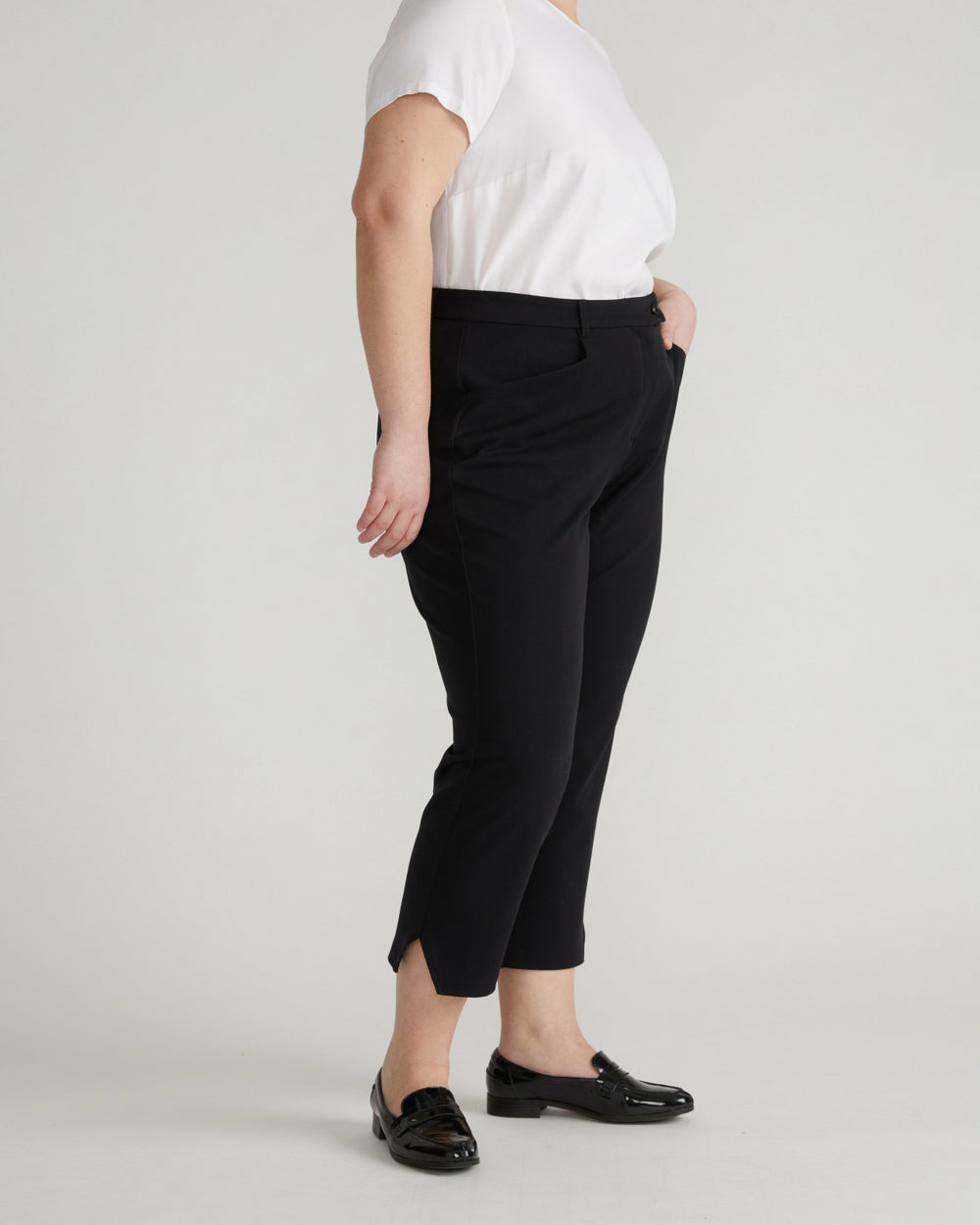 All Day Mercer Tapered Leg Pants - Universal Standard