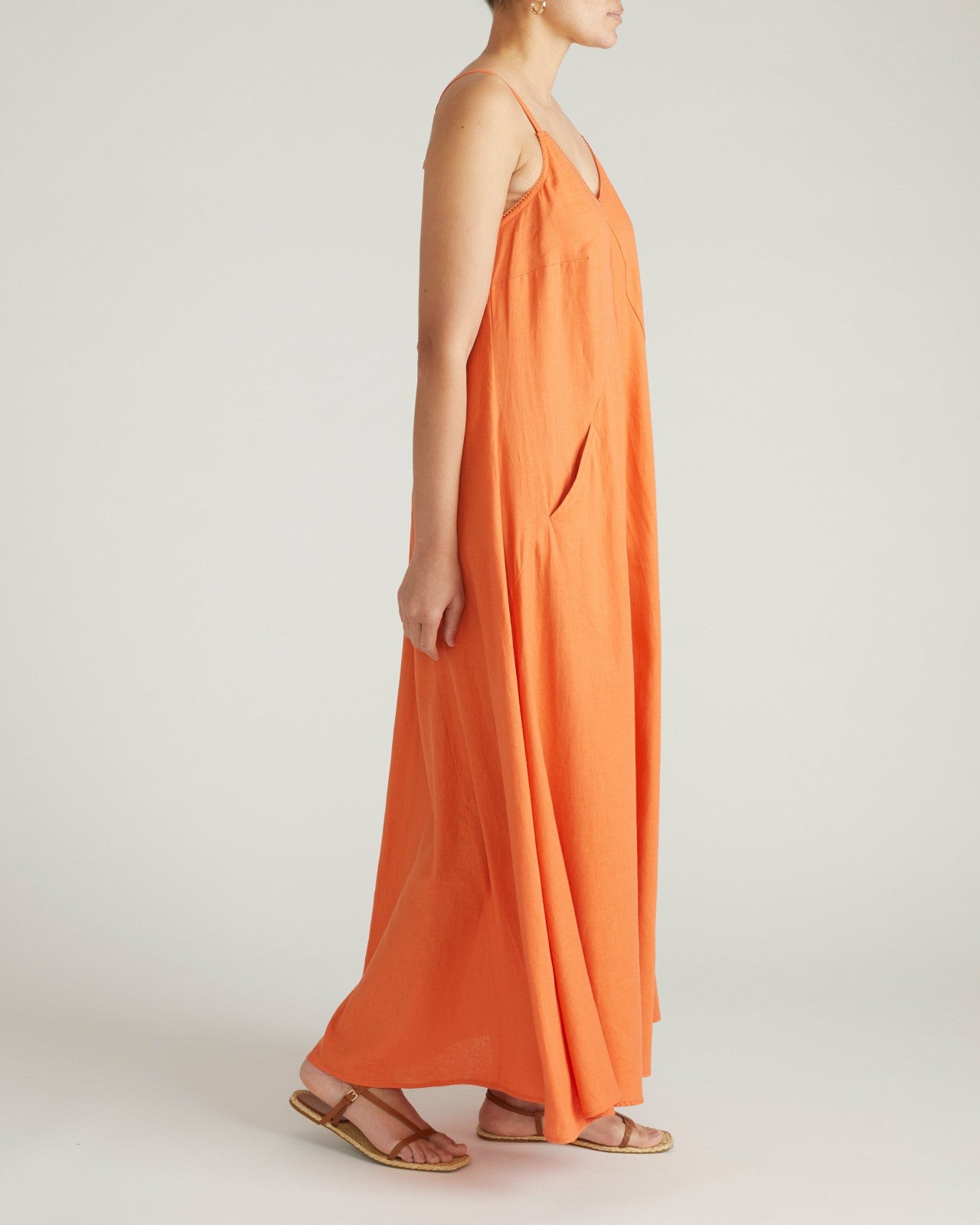 Kite Linen Blend Dress - Universal Standard