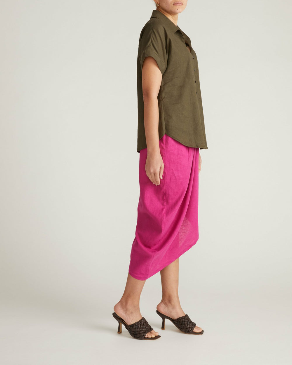 Sandy Short Sleeve Stretch Linen Blend Shirt - Universal Standard