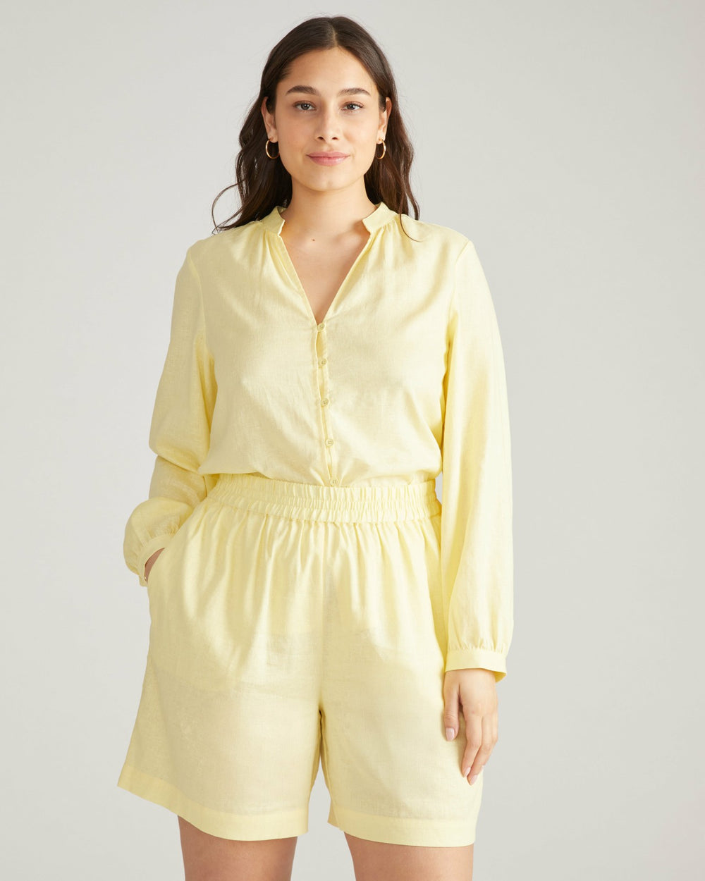 Avalon Linen Blend Blouse - Universal Standard