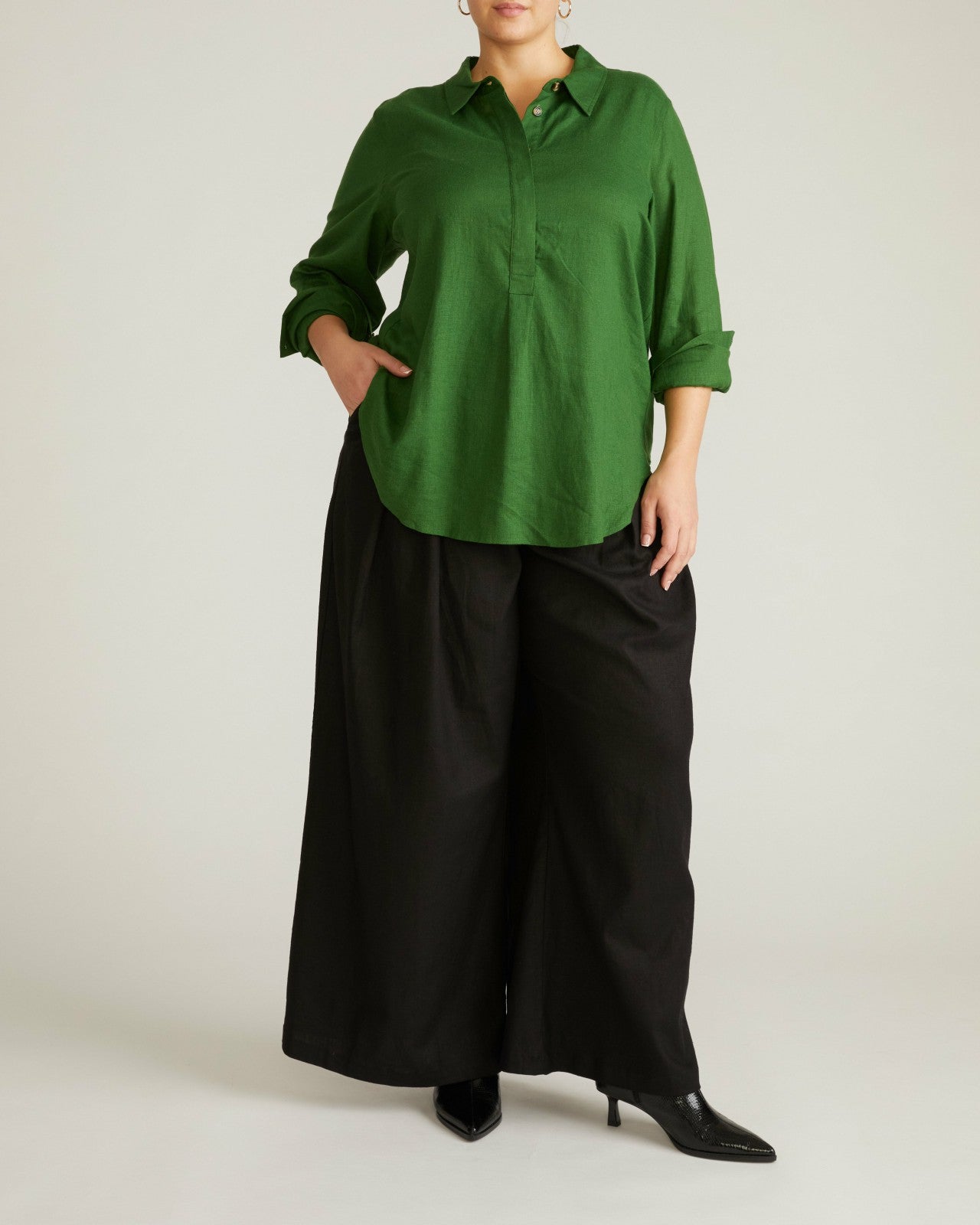 Elbe Popover Stretch Linen Blend Shirt - Universal Standard