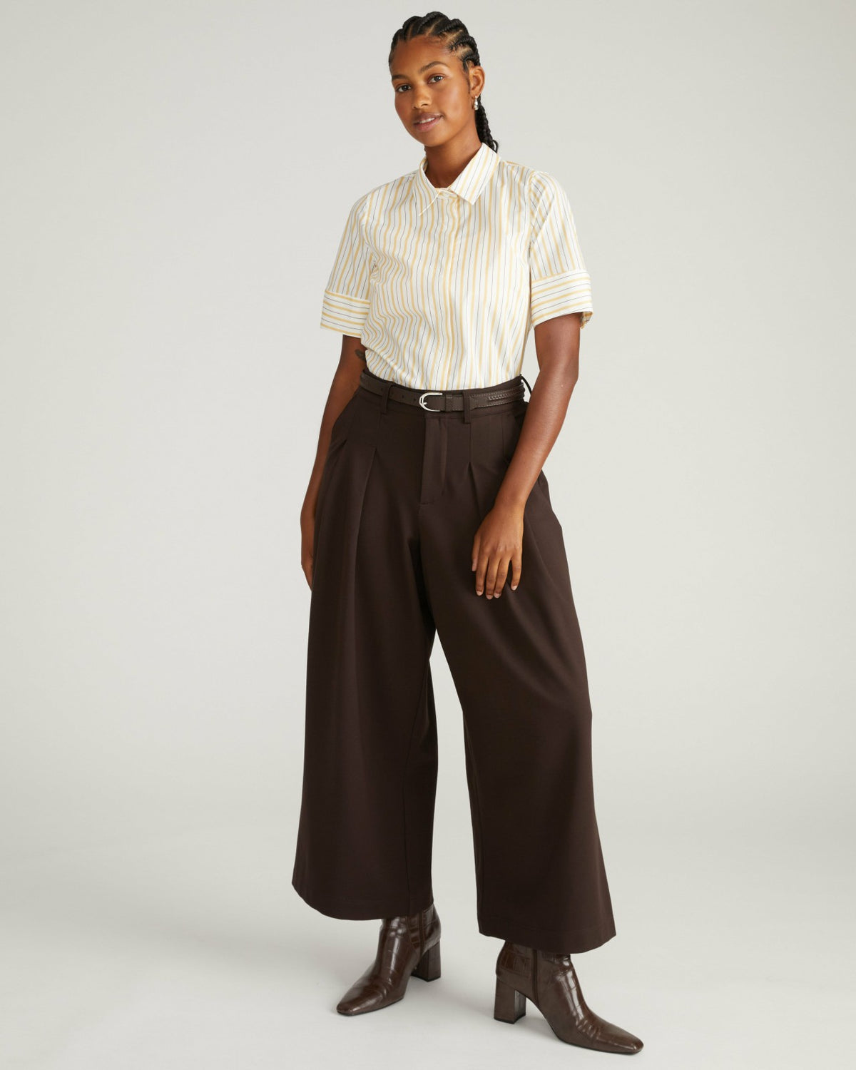 Elbe Stretch Poplin Short Sleeve Shirt - Universal Standard