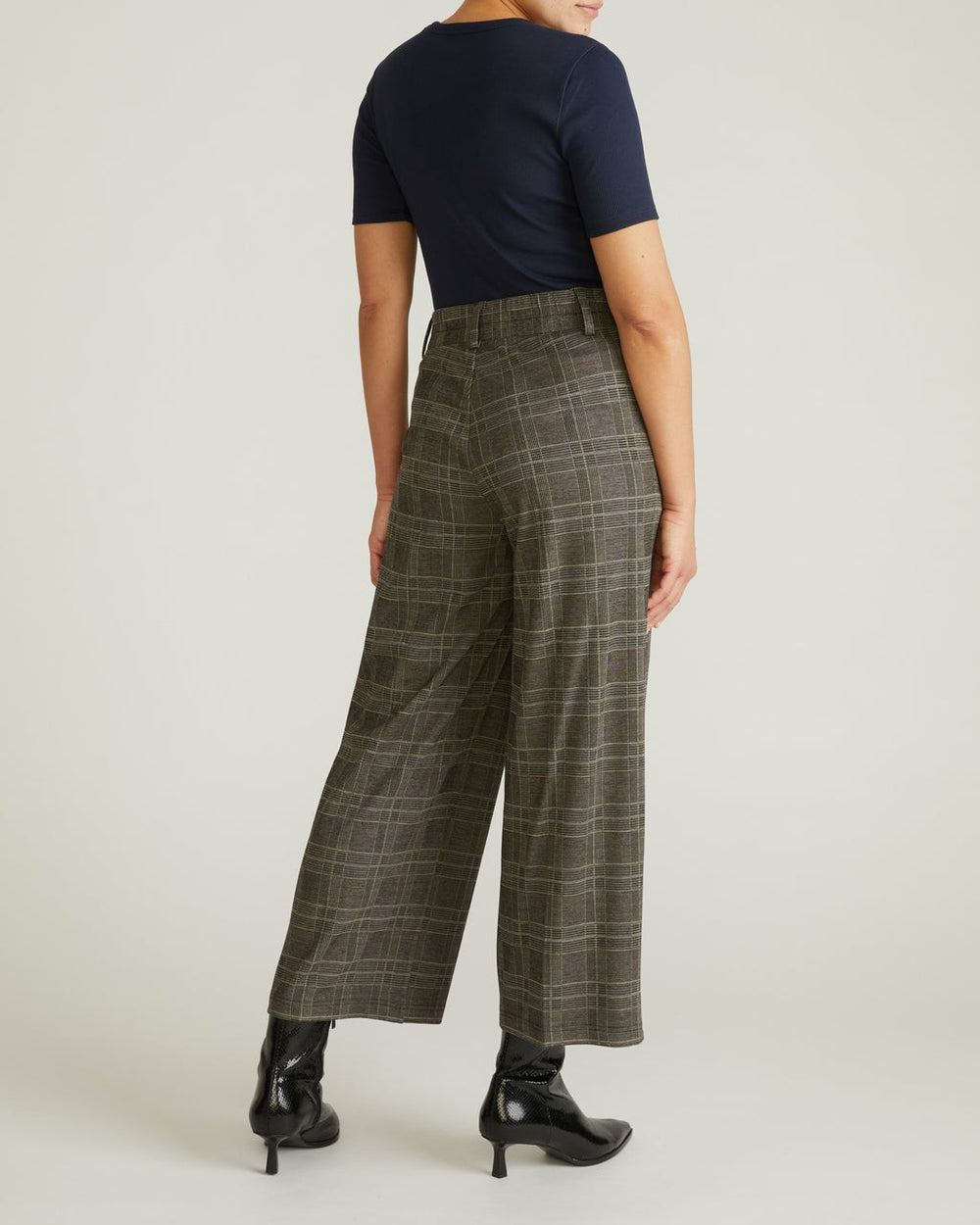 Cropped Wide Leg Ponte Pants - Universal Standard