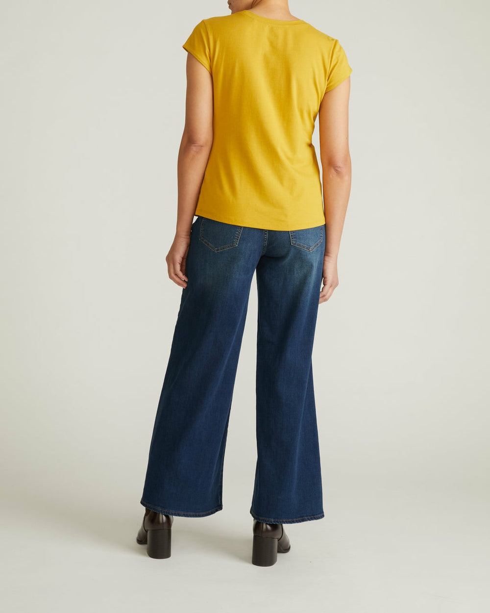 Ashley Cap Sleeve Tee - Universal Standard