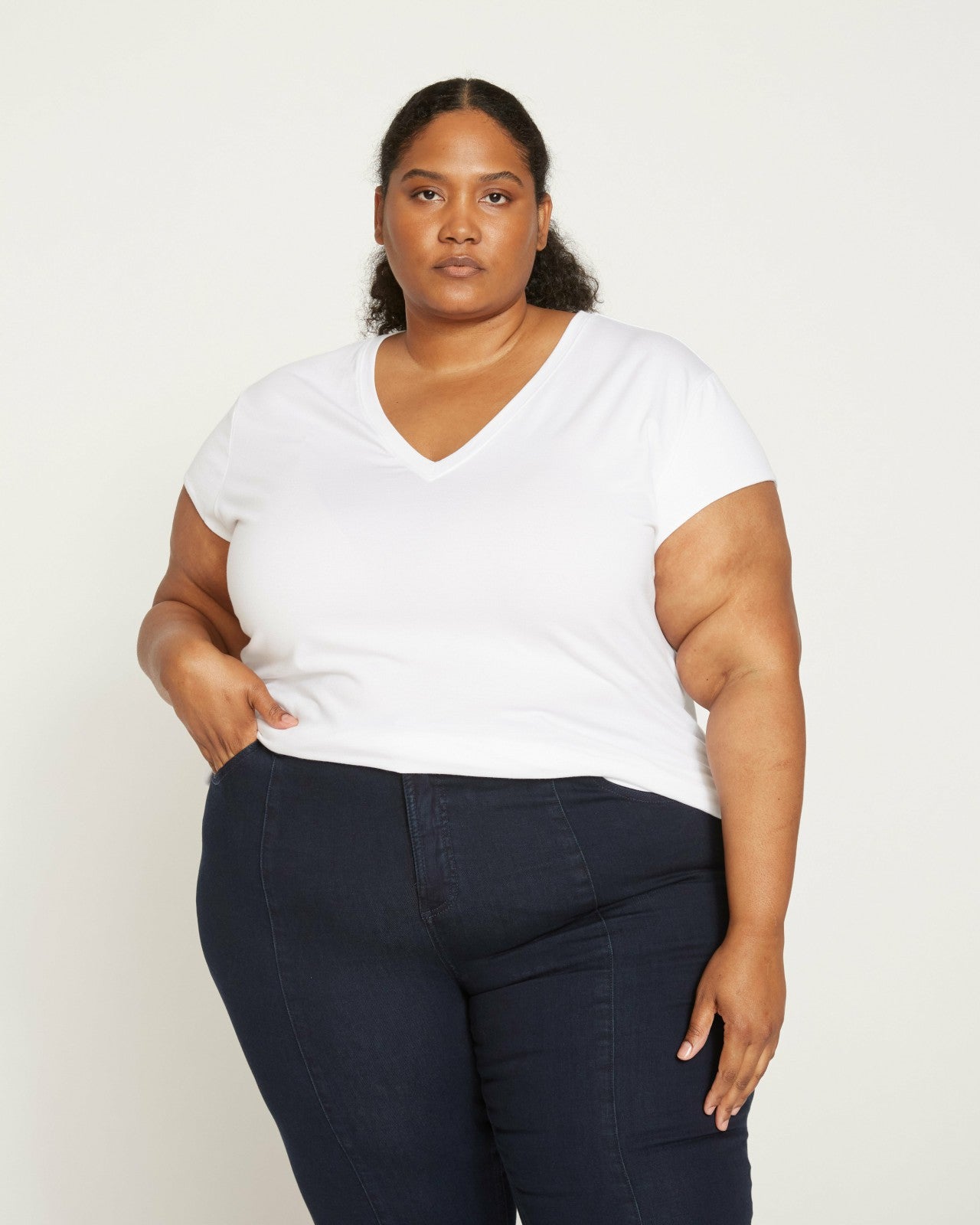 Ashley V Neck Cap Sleeve Tee - Universal Standard
