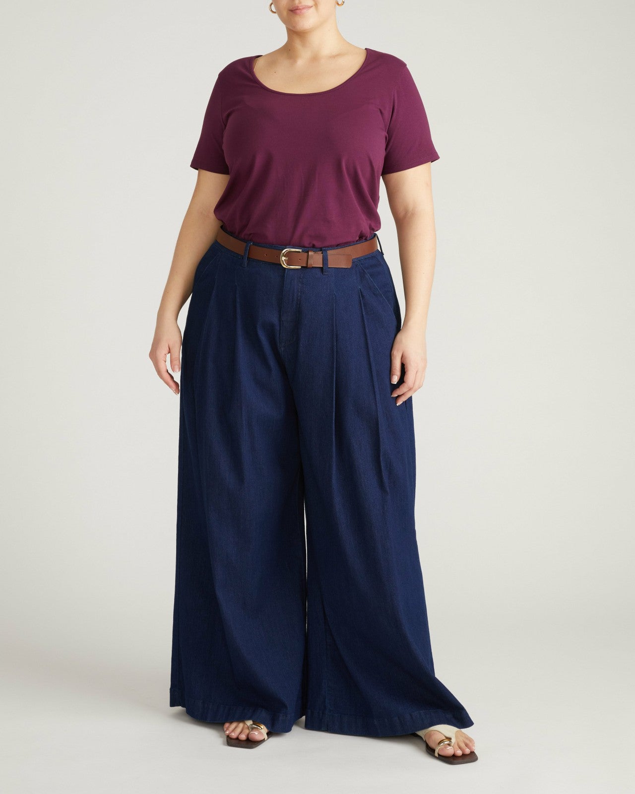 Scoop Neck Tee - Universal Standard