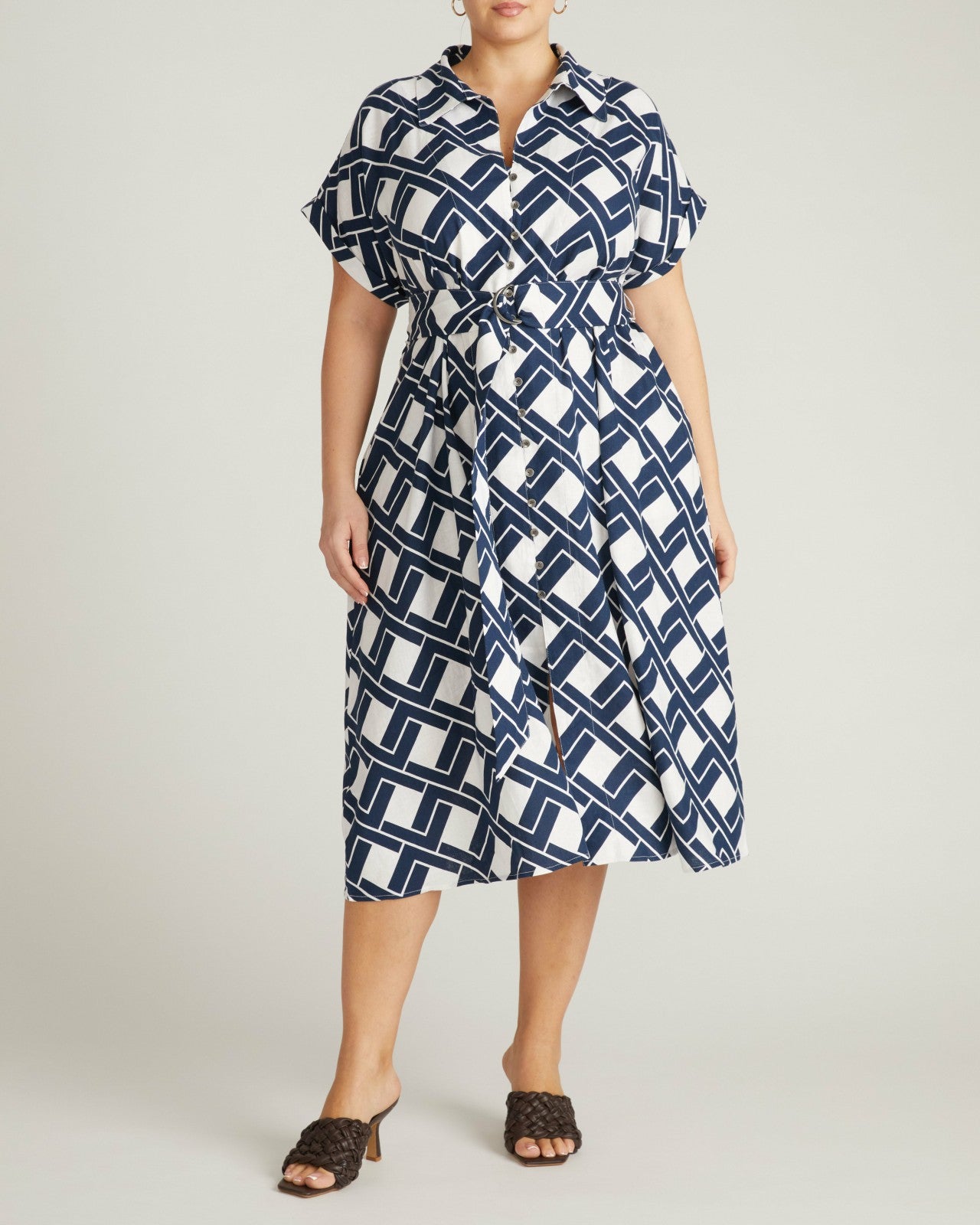 Sandy Stretch Linen Blend Shirtdress - Universal Standard
