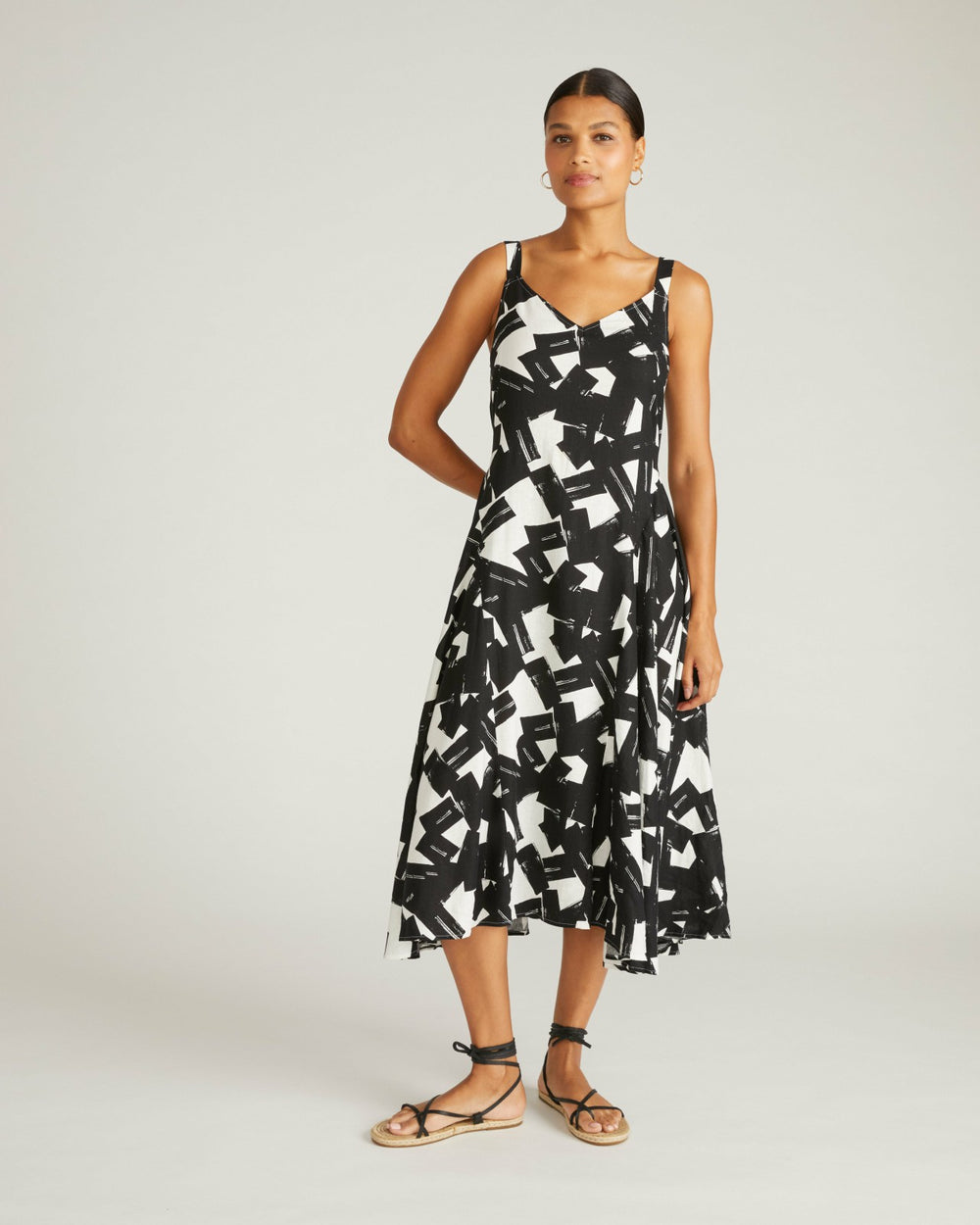 Sunshower Flowy Linen Blend Dress - Universal Standard