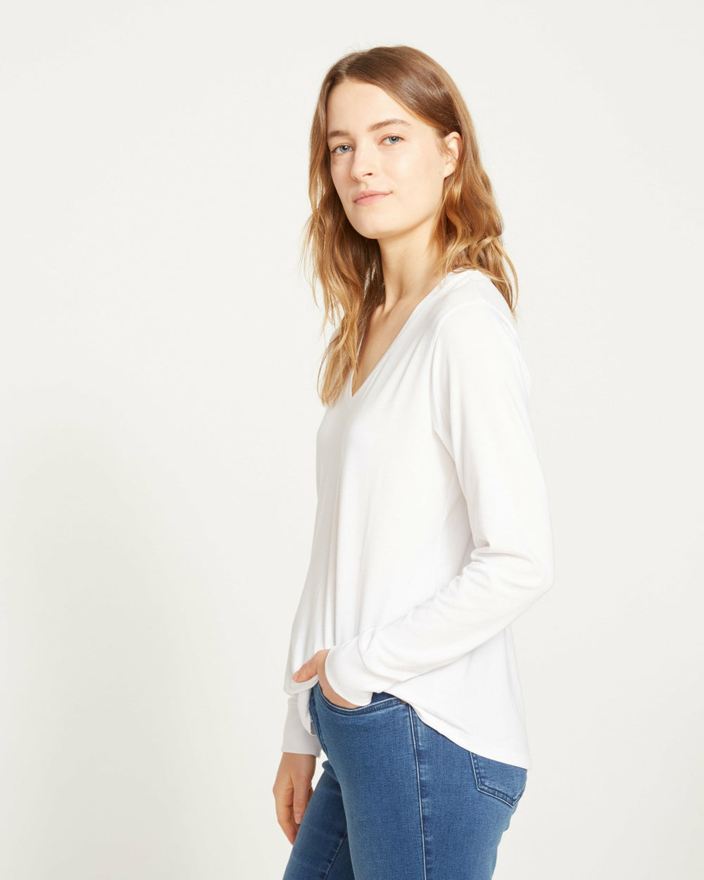 Long Sleeve V Rex - Universal Standard
