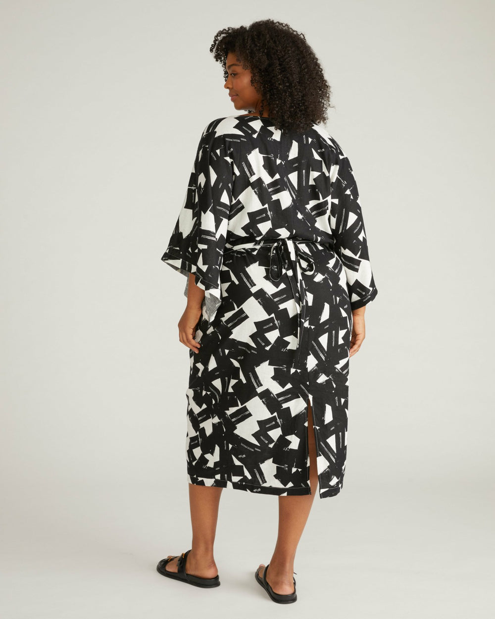 Lio Linen Blend Dress - Universal Standard