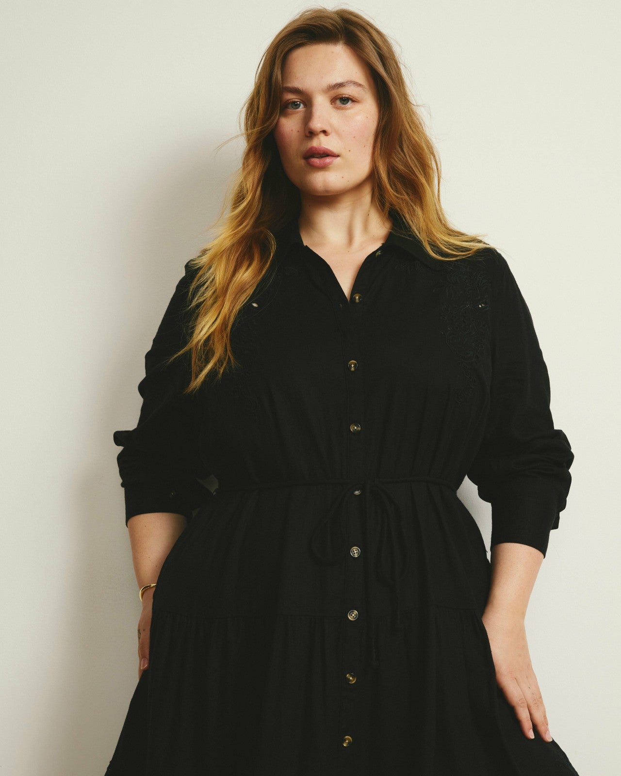 Alix Embroidered Linen Blend Shirtdress - Universal Standard