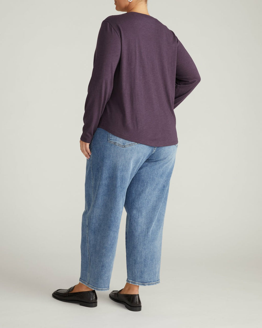Light-As-Air Long Sleeve V Neck Tee - Universal Standard
