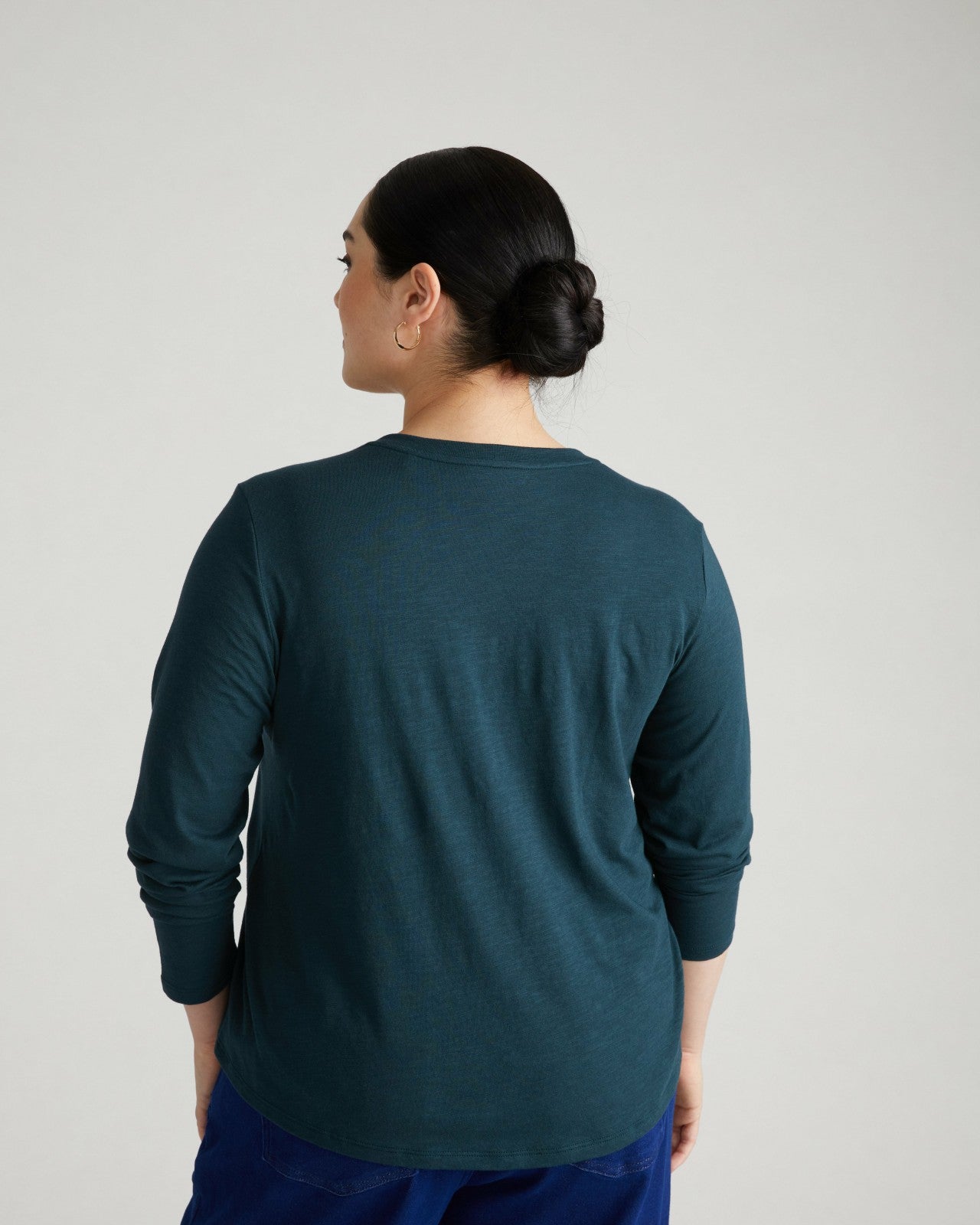 Light-As-Air Long Sleeve V Neck Tee - Universal Standard