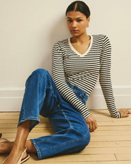 Long Sleeve V Rex - Universal Standard
