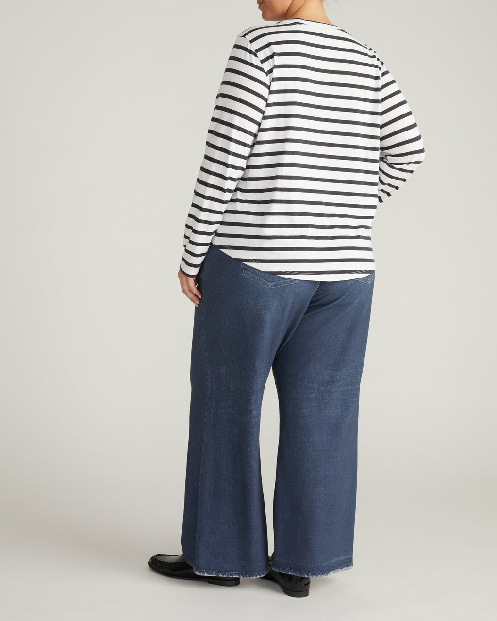 Light-As-Air Long Sleeve Crew Neck Tee - Universal Standard