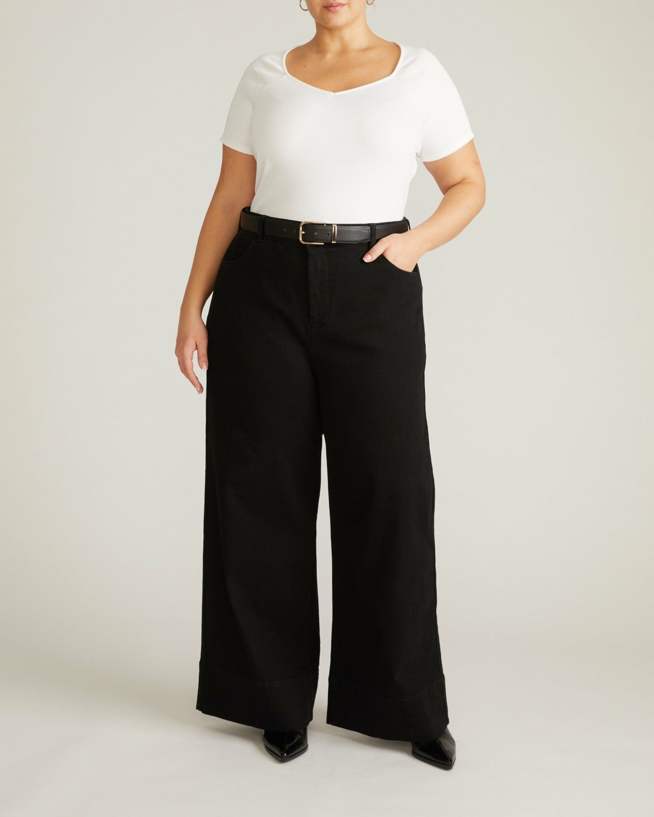 Carey Ribbed Sweetheart Tee - Universal Standard