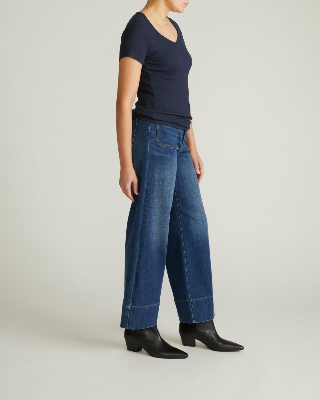 Carey Ribbed Sweetheart Tee - Universal Standard
