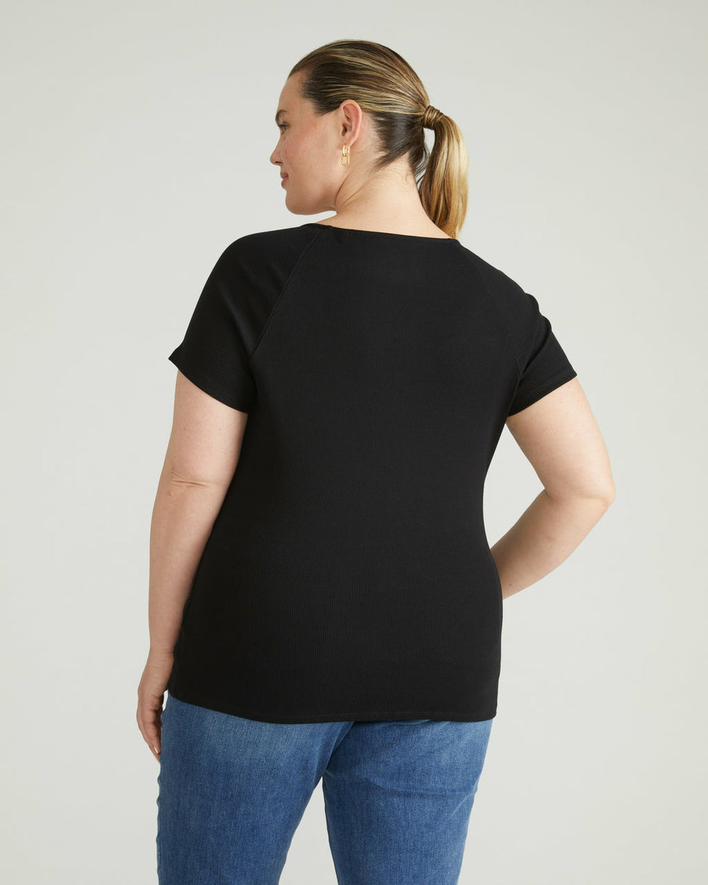Carey Ribbed Sweetheart Tee - Universal Standard