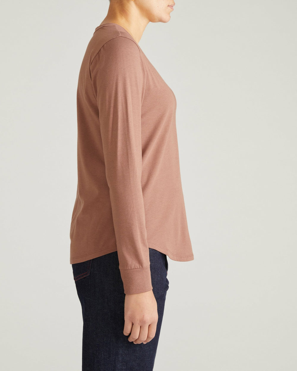 Long Sleeve V Rex - Universal Standard